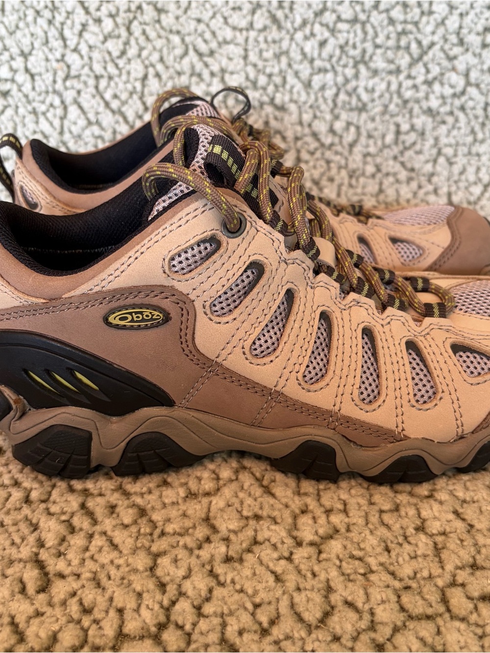 Oboz Shoes Womens Size 8 Sawtooth Brown Leather Low Top Hiking Boots Outdoor